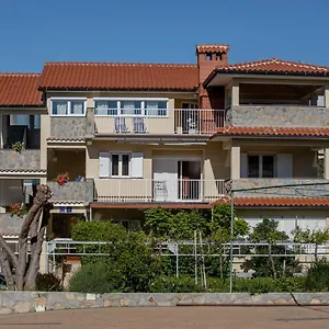 Ana & Milo Apartment