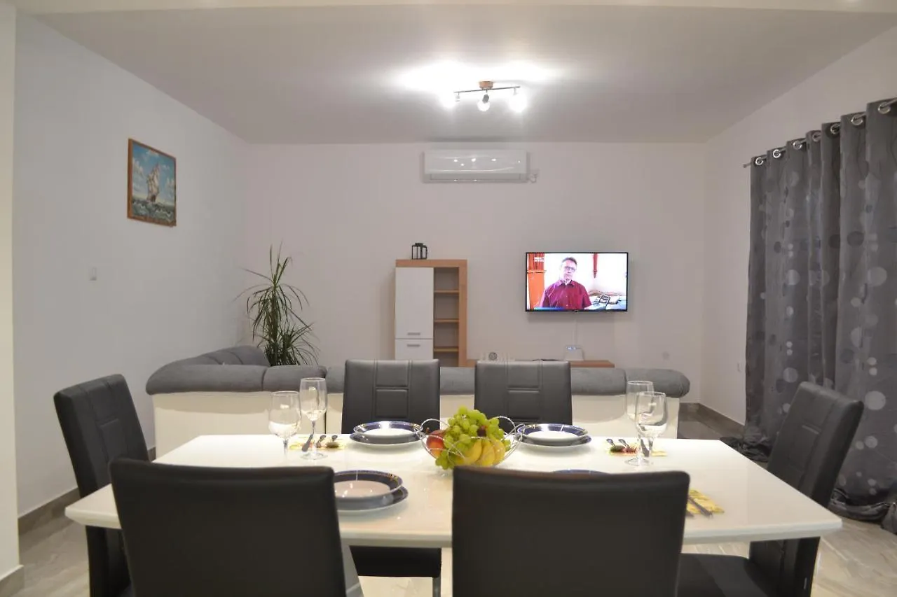 Mariva Apartments Lopar Kroatien