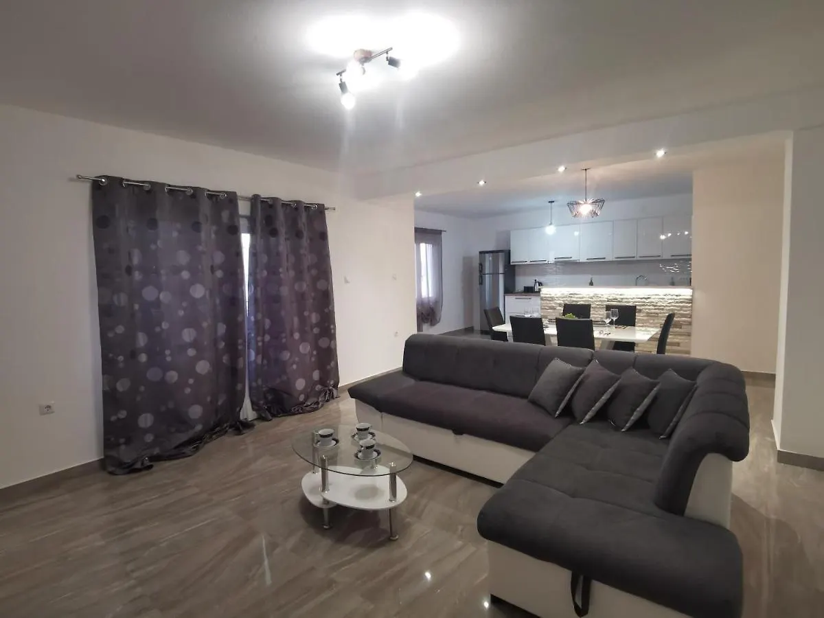 Mariva Apartments Lopar